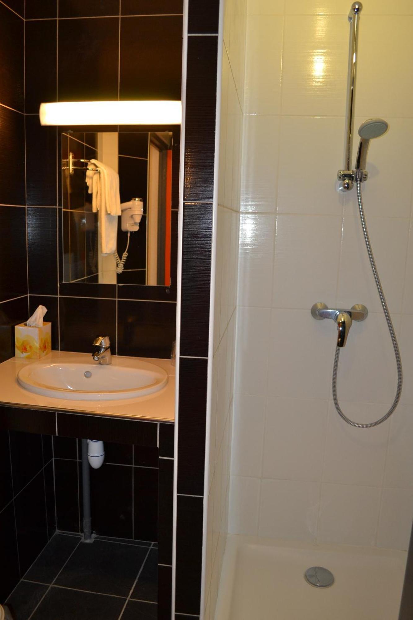 Relais 500 De Vienne Hotel Chonas-l'Amballan ภายนอก รูปภาพ