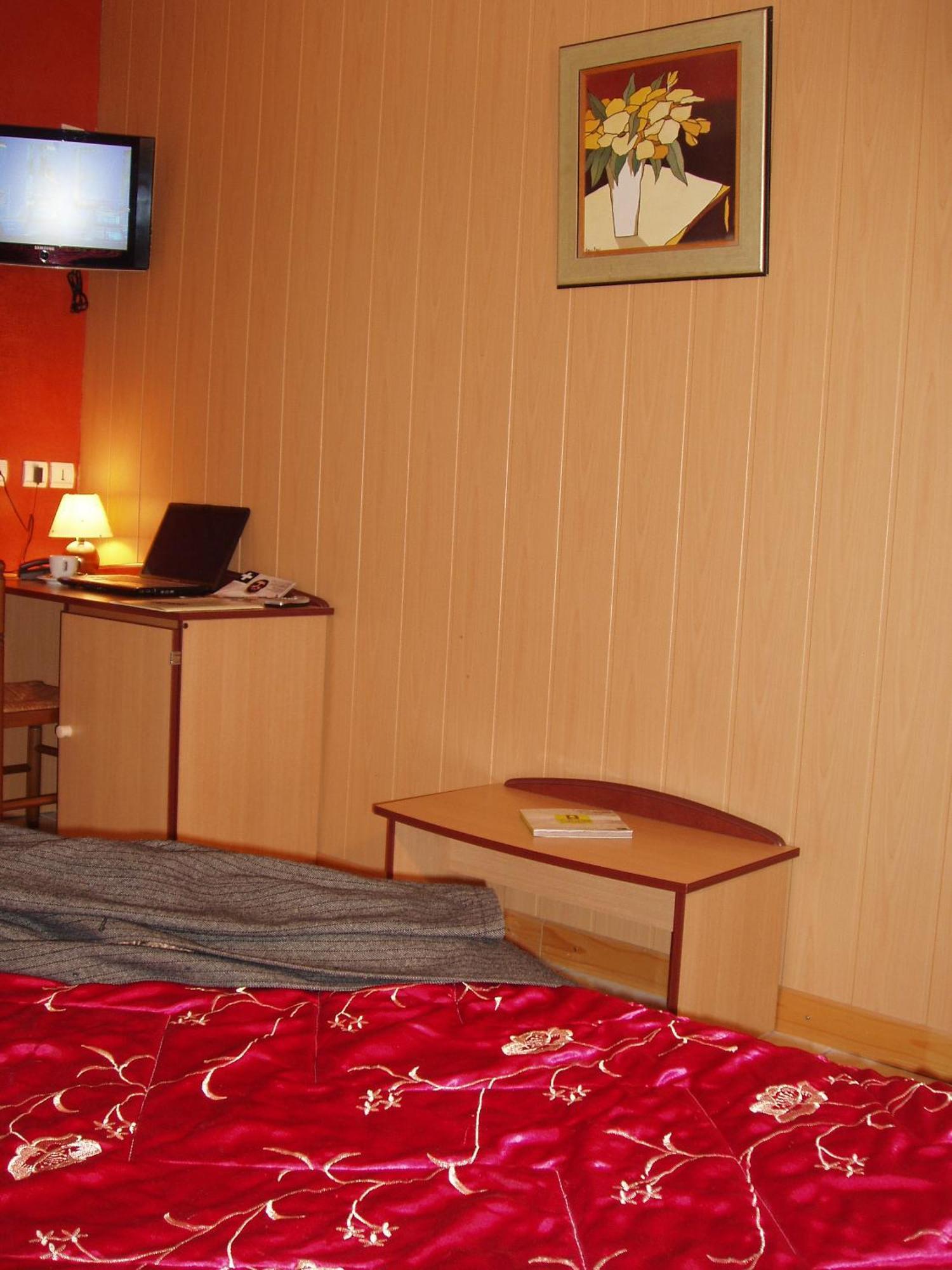 Relais 500 De Vienne Hotel Chonas-l'Amballan ภายนอก รูปภาพ