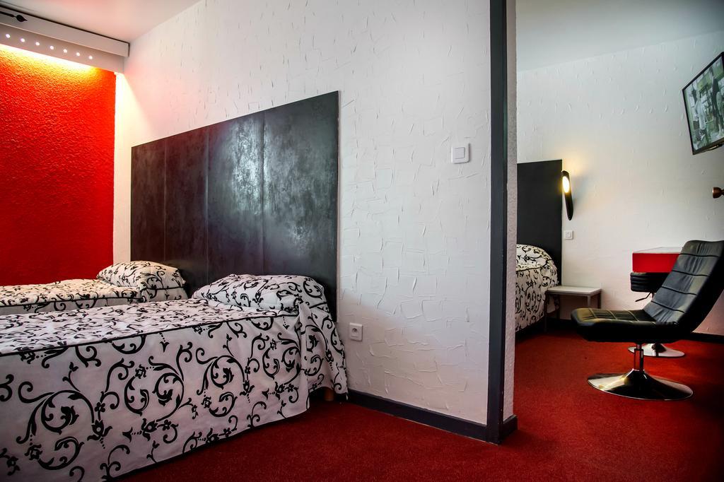 Relais 500 De Vienne Hotel Chonas-l'Amballan ภายนอก รูปภาพ
